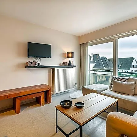 Hotel In Near The Sea 3*